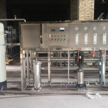  鞍山市千山凈化水設(shè)備廠 主營 軟水器,過濾器,除渣機(jī)